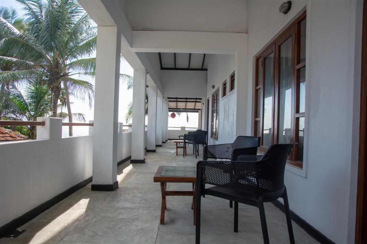 مبيت وإفطار هيكادوفا Sailors' Bay المظهر الخارجي الصورة
